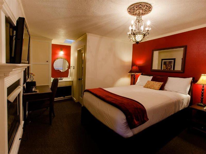 Strawberry Valley Inn Маунт-Шаста Экстерьер фото