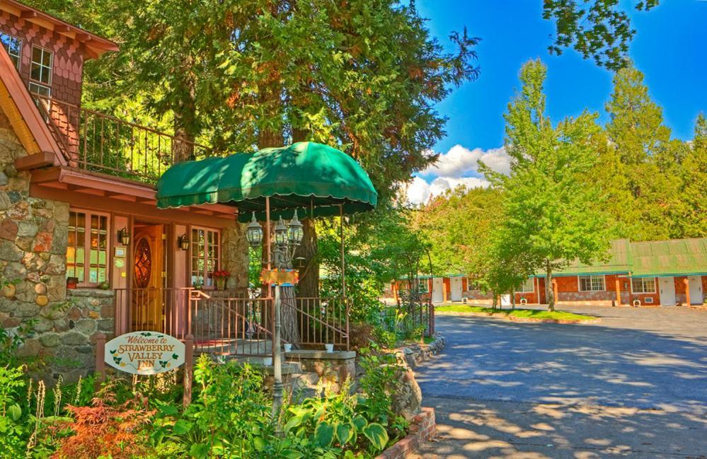 Strawberry Valley Inn Маунт-Шаста Экстерьер фото
